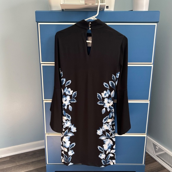 White House Black Market Dress - Picture 2 of 4